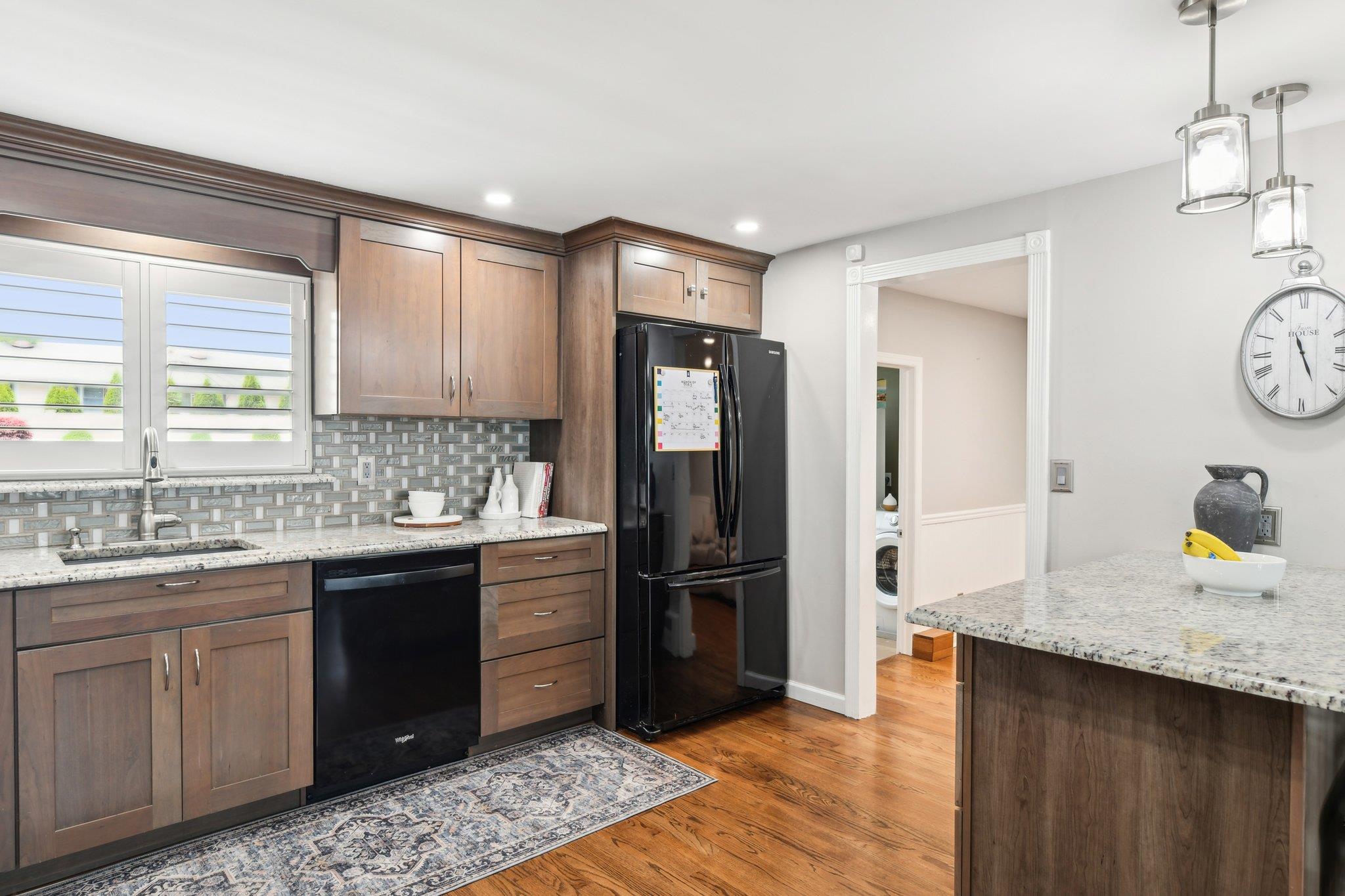 22 Galaxie Lane, Selden, New York image 10