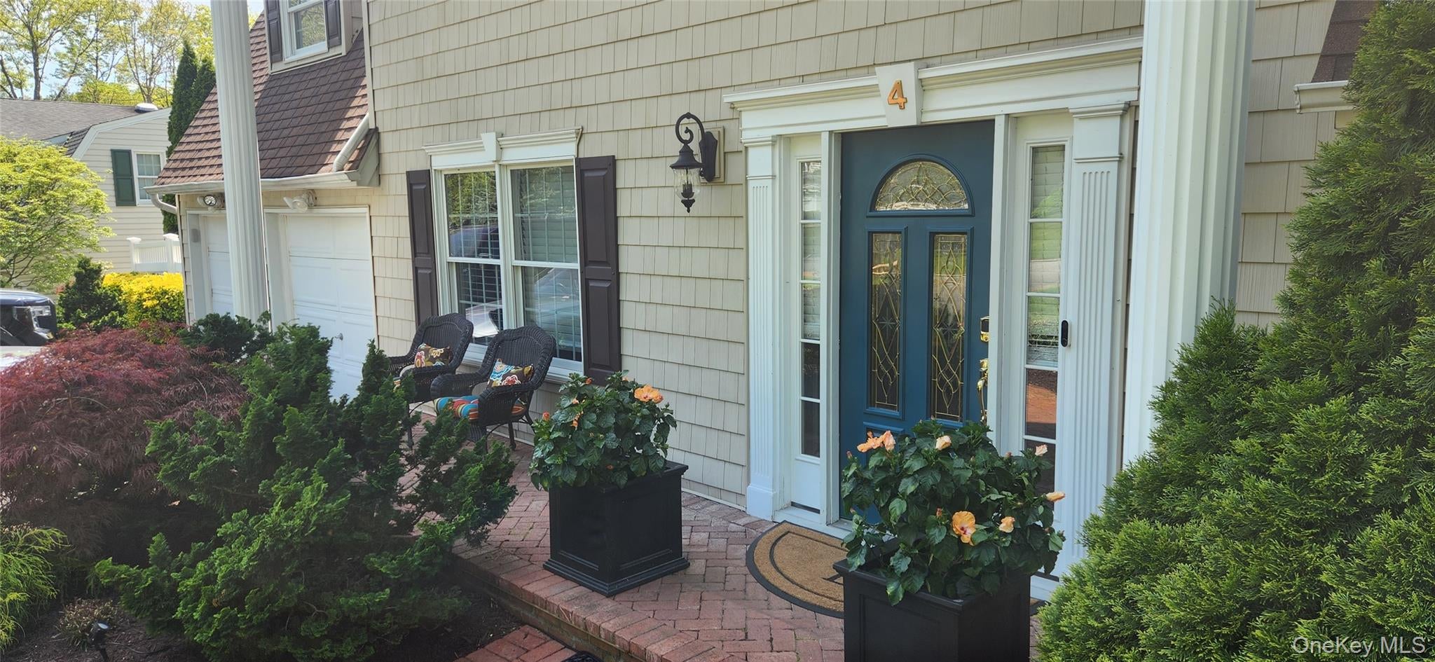 4 Harris Court
