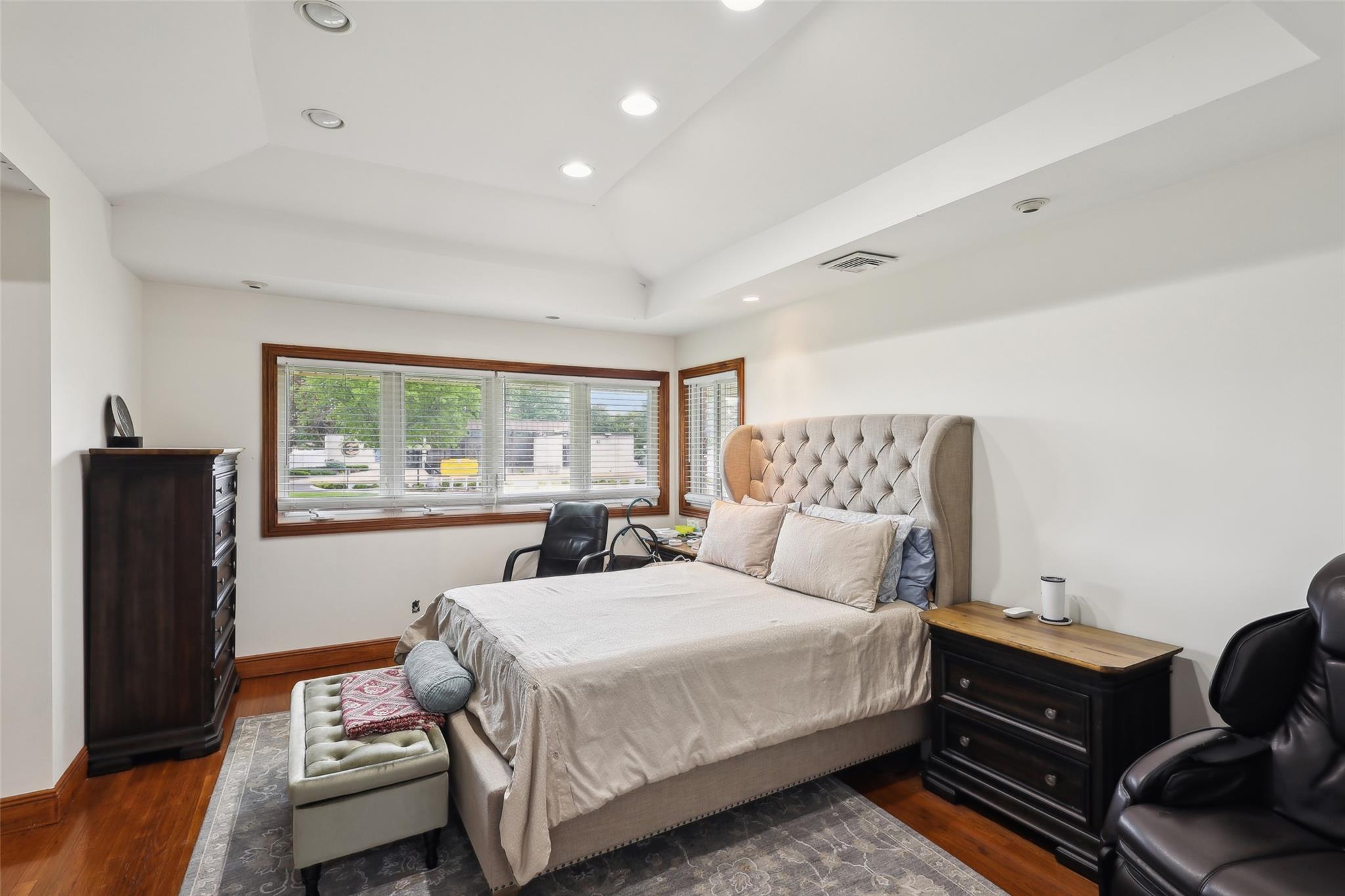717 The Plain Road, Westbury, New York image 11