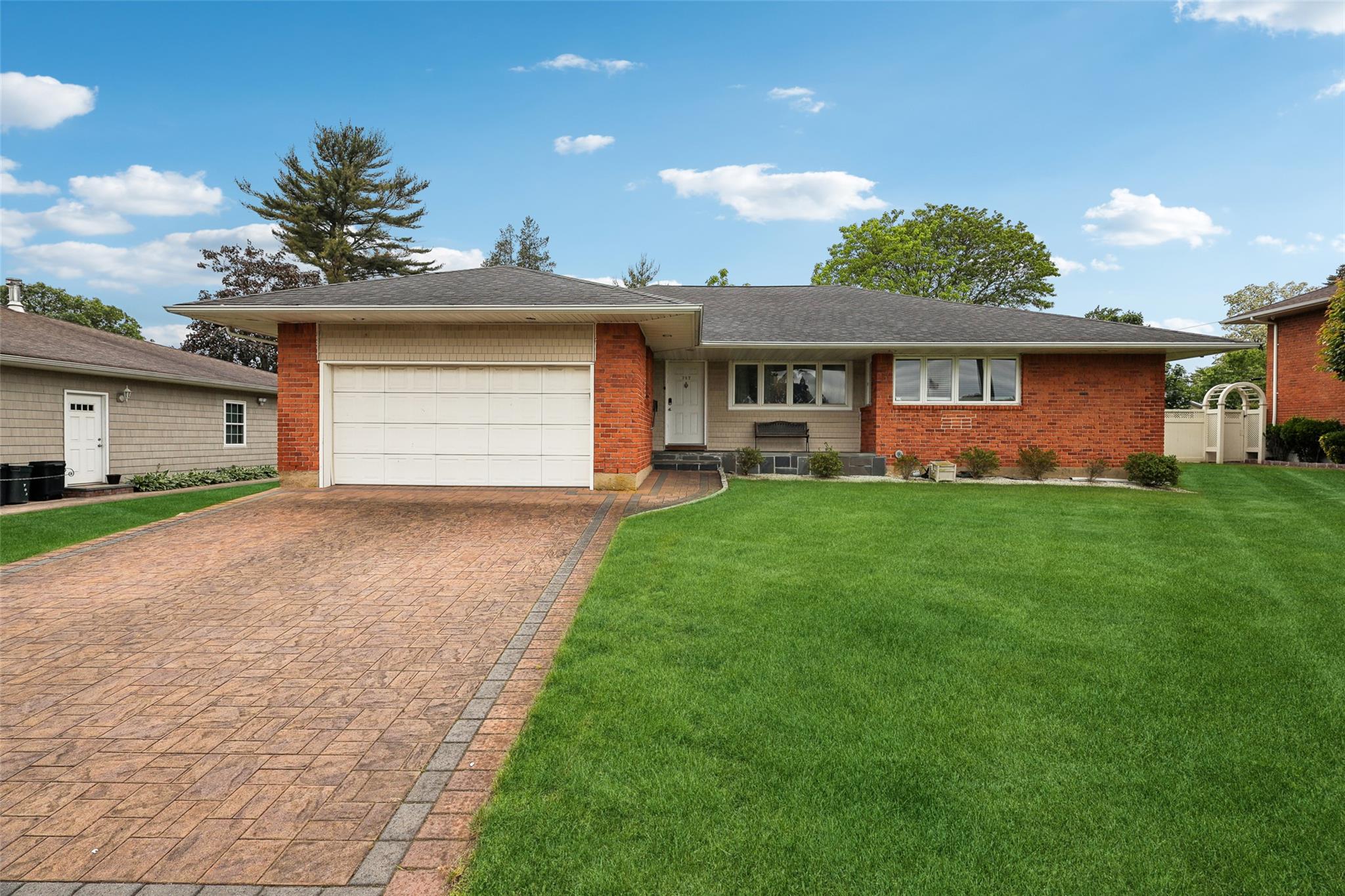 717 The Plain Road, Westbury, New York image 1