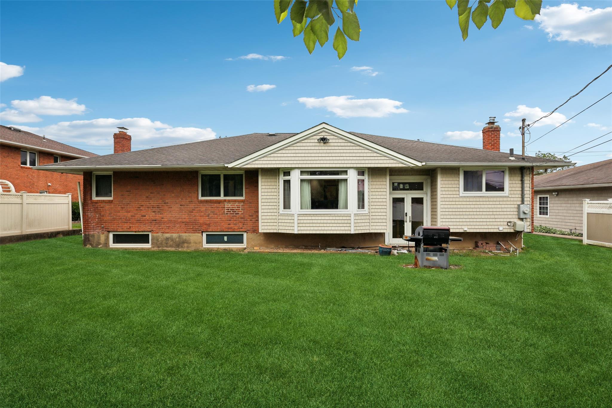 717 The Plain Road, Westbury, New York image 23