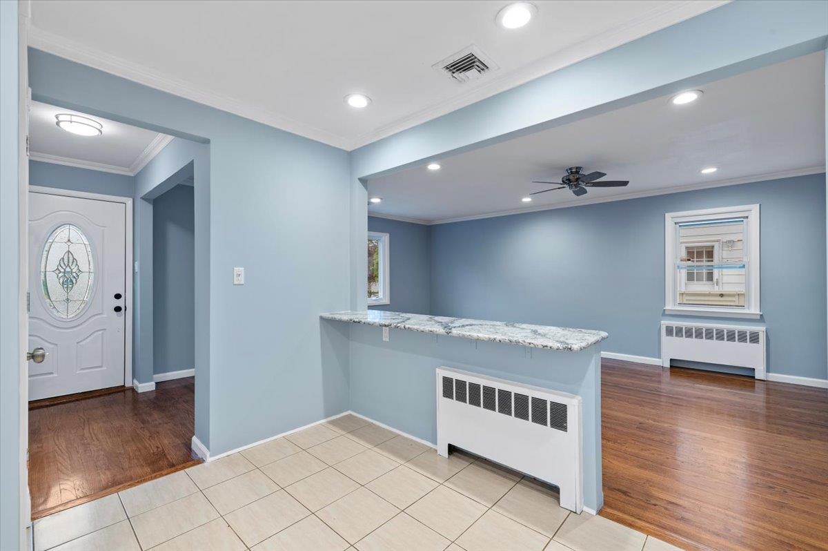 64 Sunset Avenue, Farmingdale, New York image 8