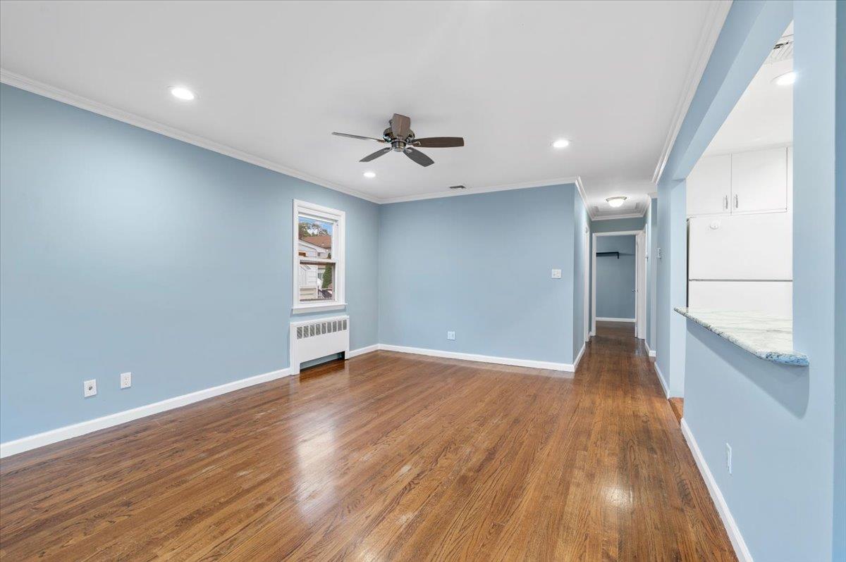 64 Sunset Avenue, Farmingdale, New York image 4