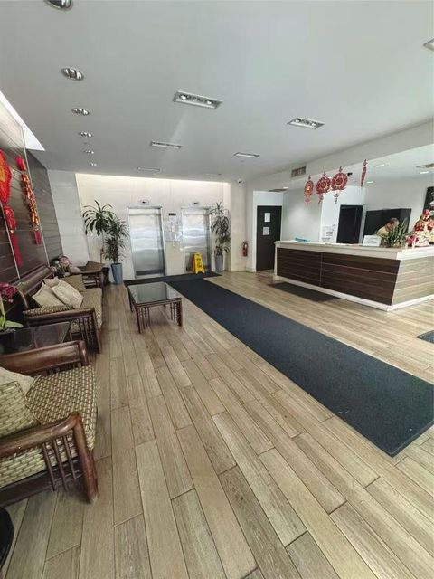 132-03 Sanford Avenue 2F Flushing NY 11355