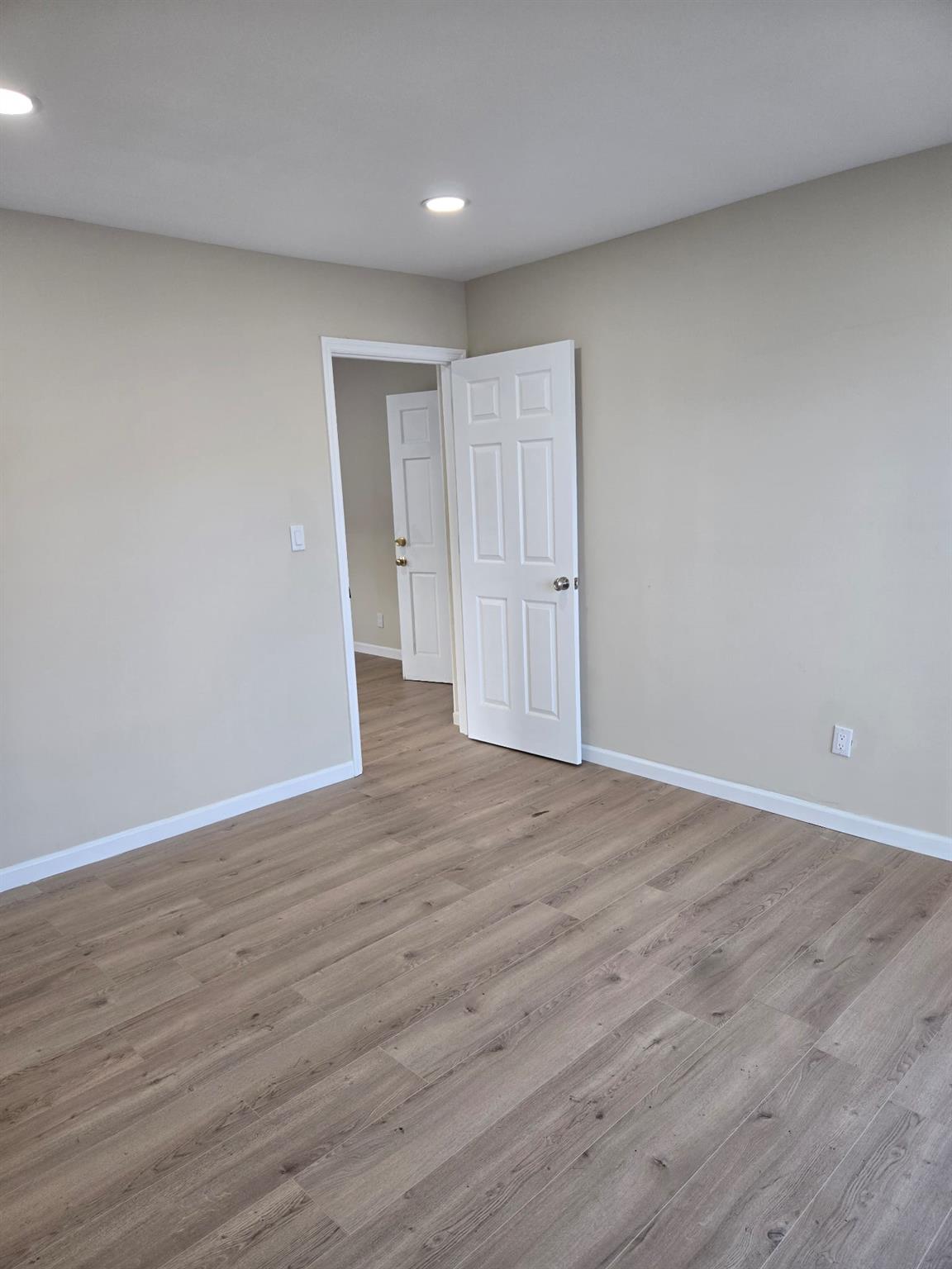 35-14 109th Street, Corona, New York image 24