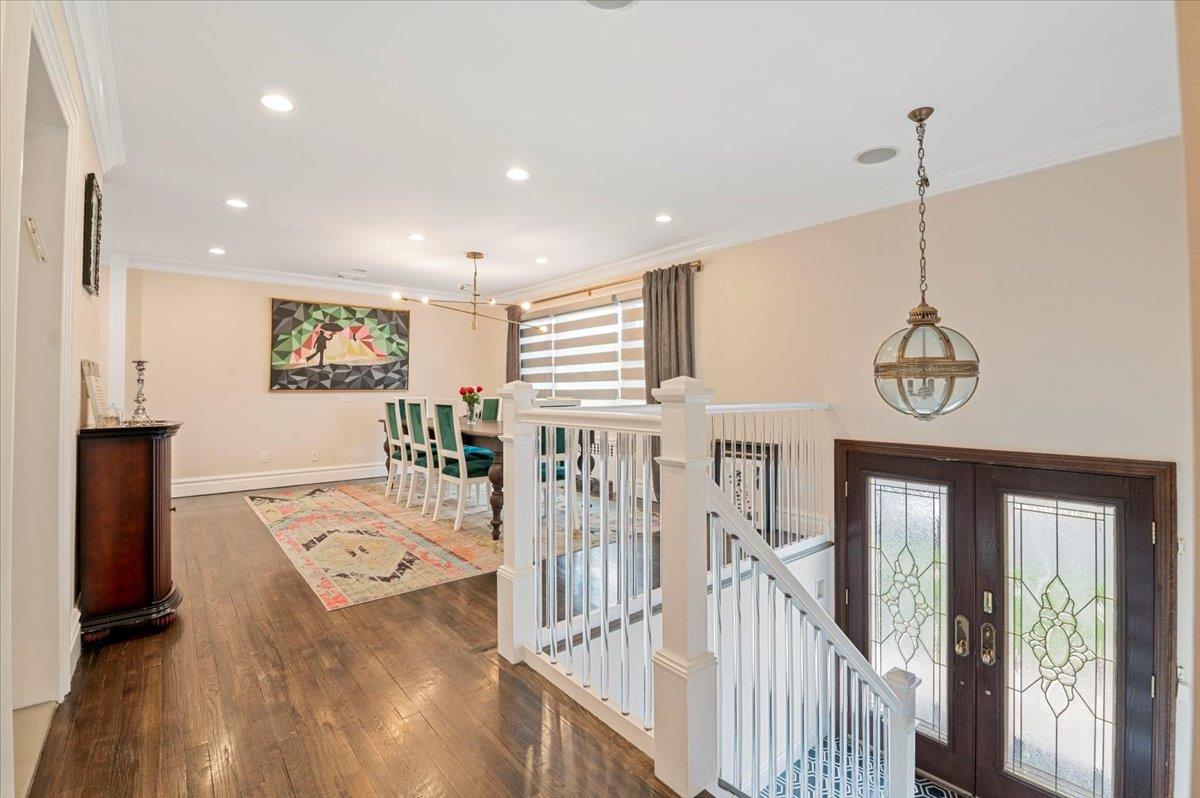 432 Rugby Road, Cedarhurst, New York image 4