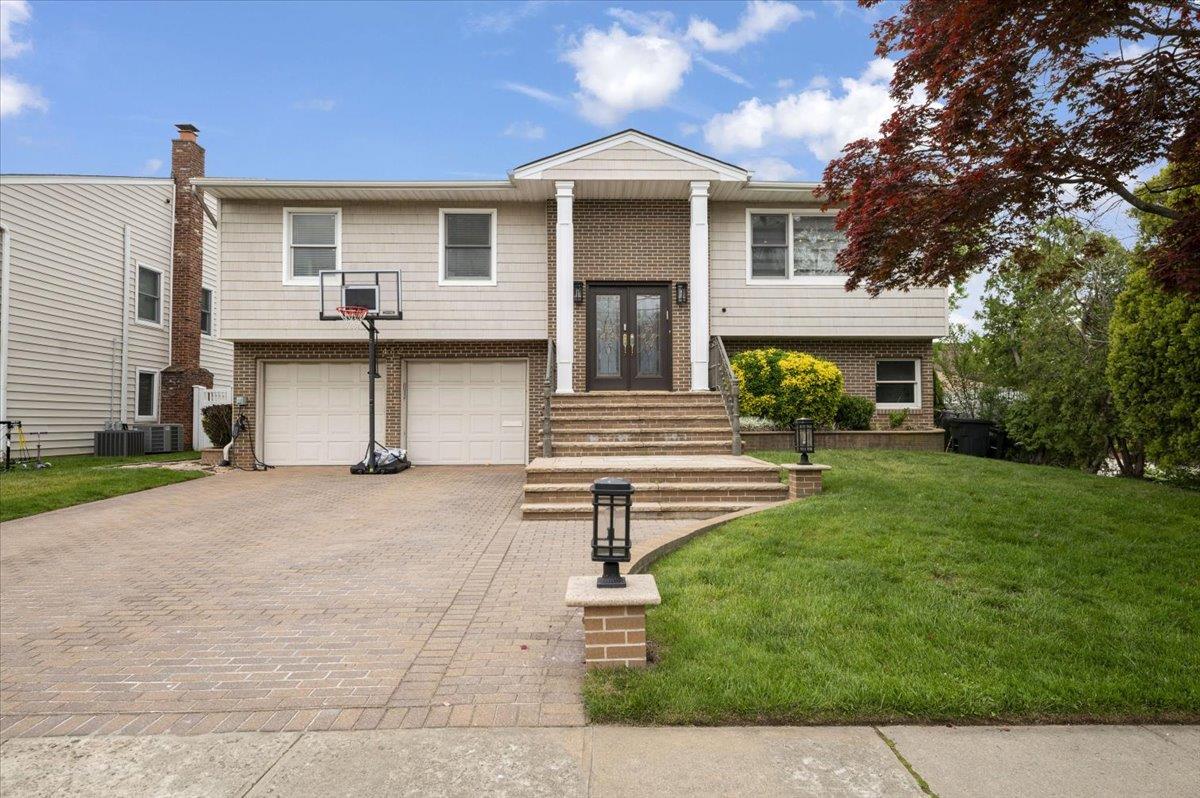 432 Rugby Road, Cedarhurst, New York image 1