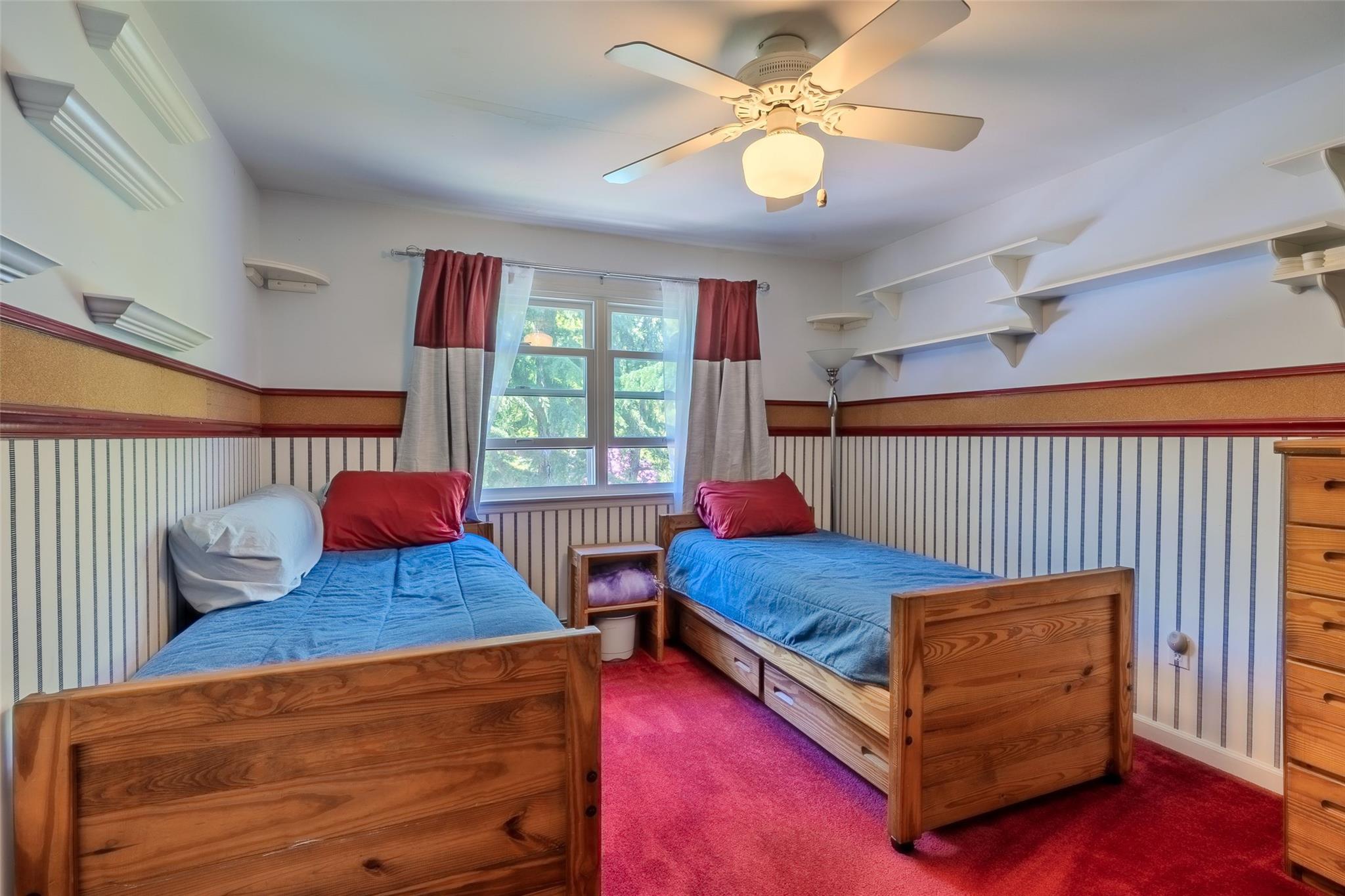 4 Pak Court, East Setauket, New York image 24