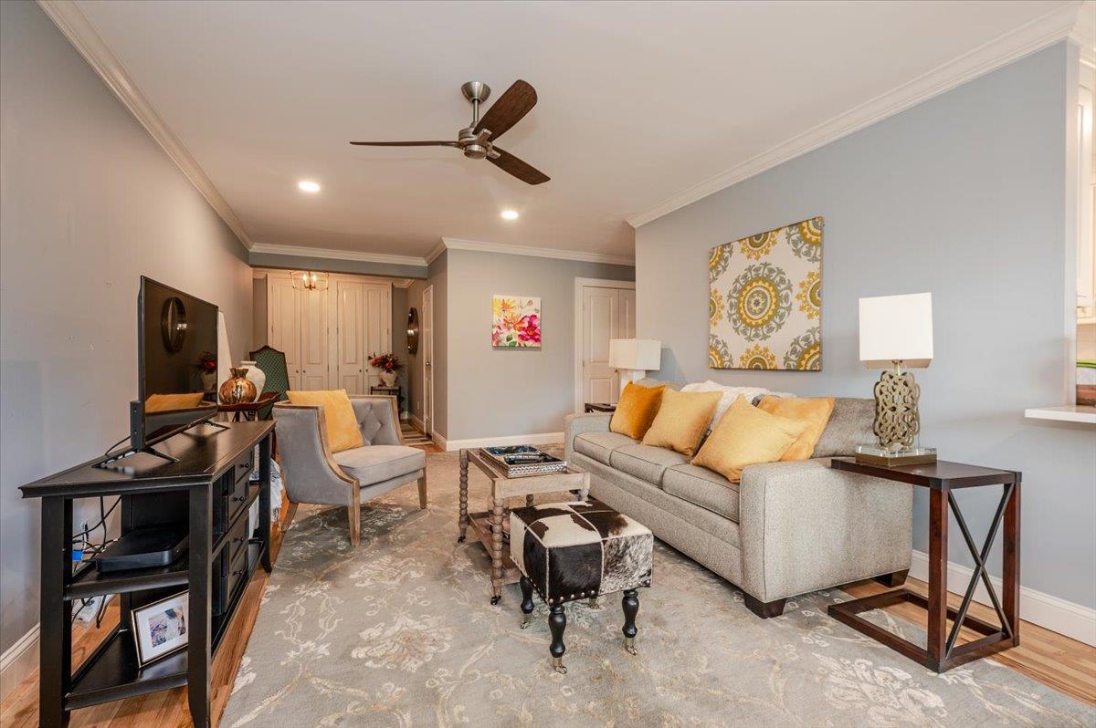 10 Lenox Road #3-M, Rockville Centre, New York image 5