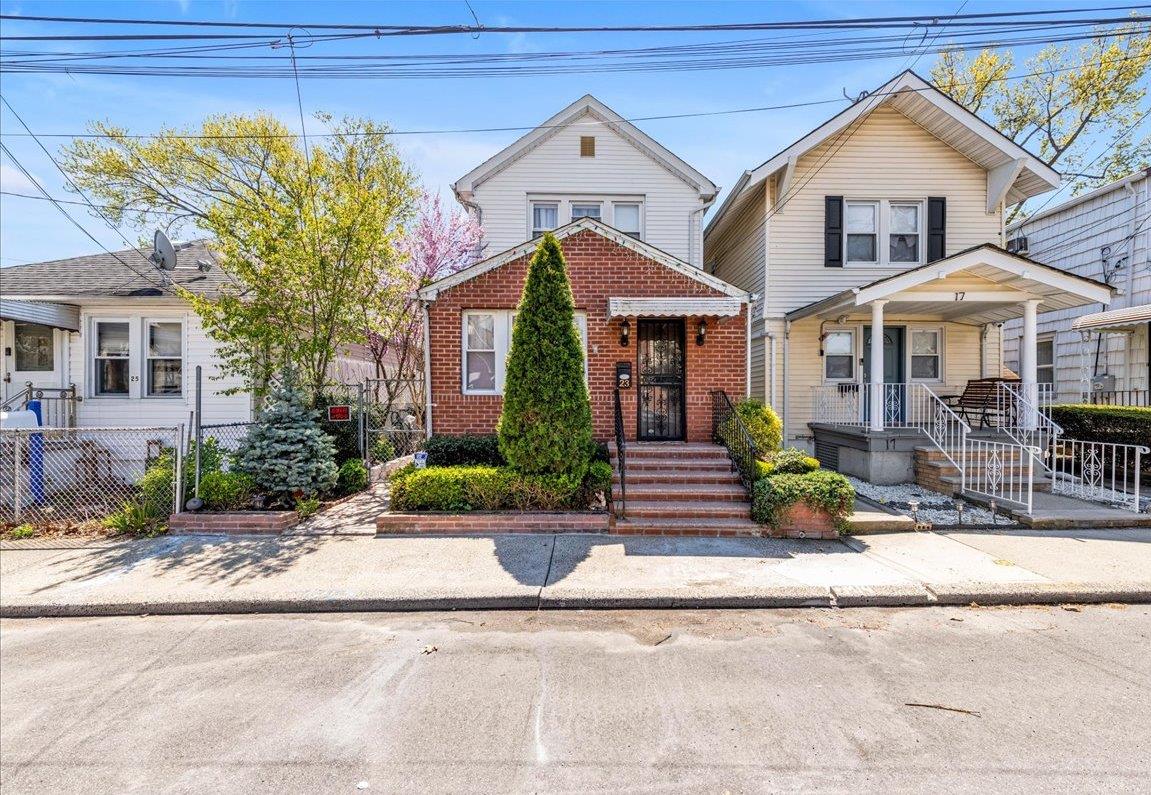23 Bonta Street, Elmont, New York image 1