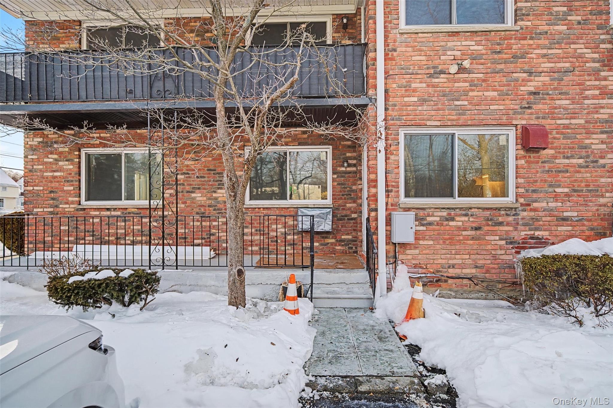 810 Blooming Grove Turnpike 3