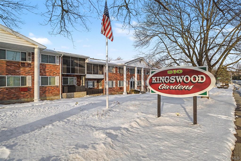 Photo of 810 Blooming Grove Turnpike #3, New Windsor, NY 12553 (MLS # 960094)