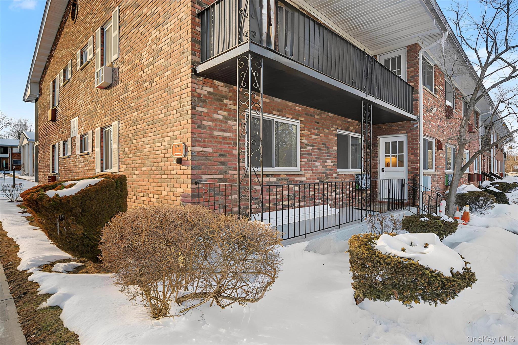 810 Blooming Grove Turnpike 3