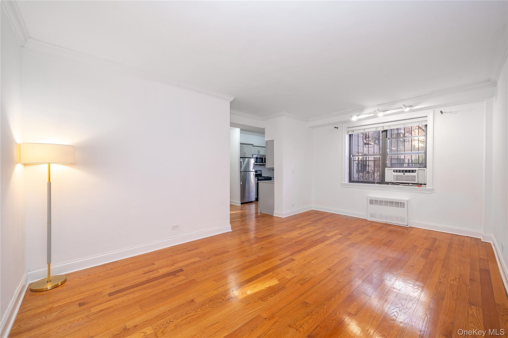 245 Bennett Avenue 1A