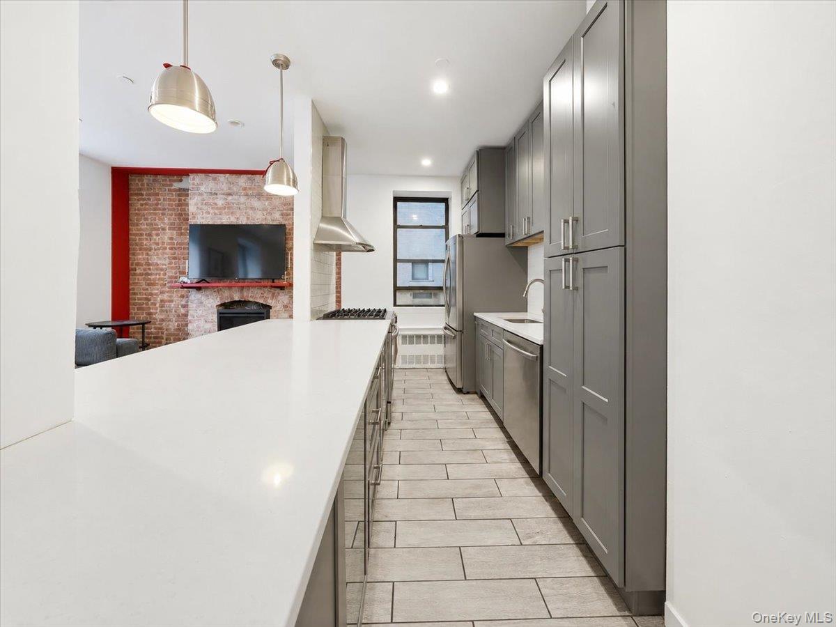 51 W 106th St New York 1A