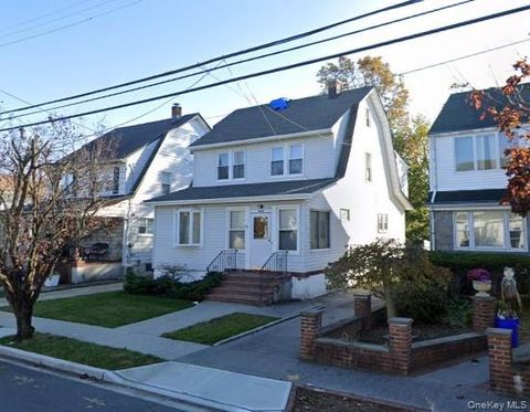 20 W Oxford Street Valley Stream NY 11580