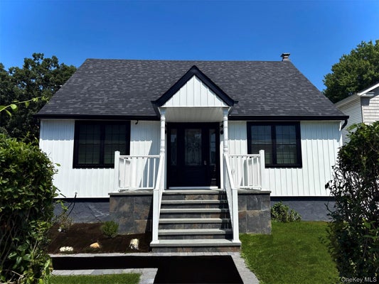 7 E LAKELAND ST, BAY SHORE, NY 11706 - Image 252d356c0cbe0167fdccca7983f044b3/3744702194