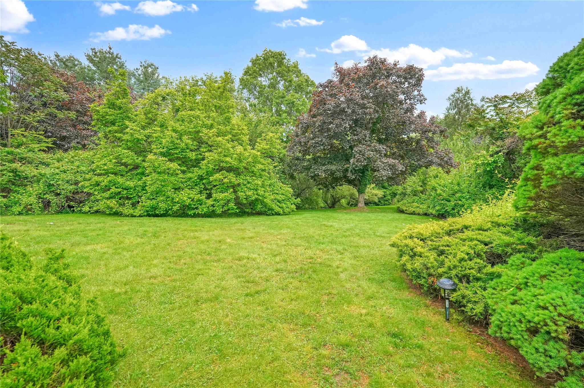 9 Lynridge Lane, Huntington, New York image 39