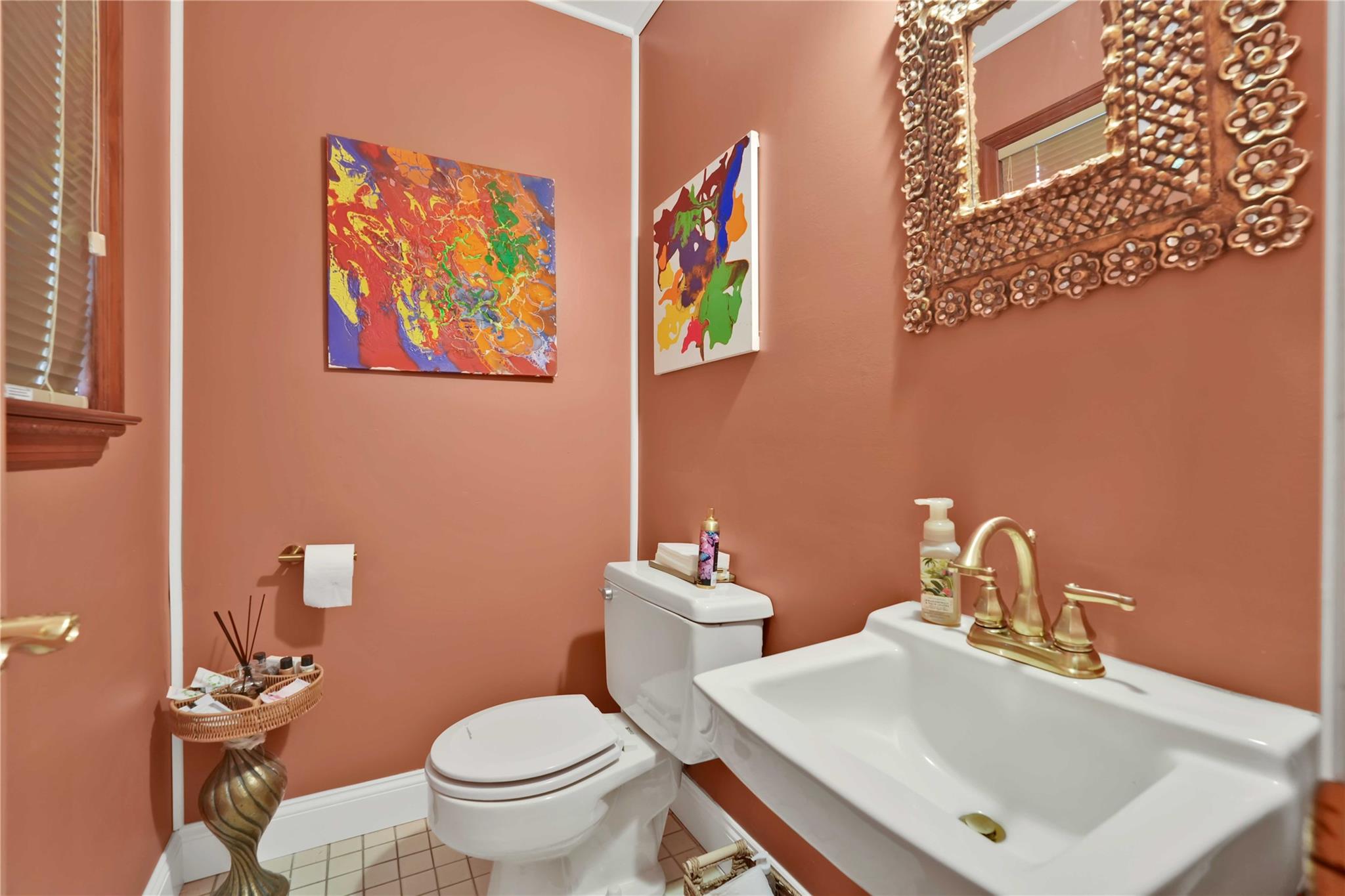 9 Lynridge Lane, Huntington, New York image 12