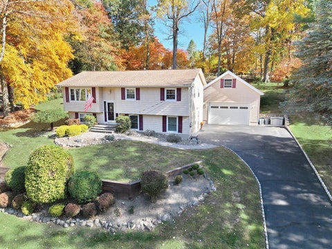 Featured picture for the property 819516