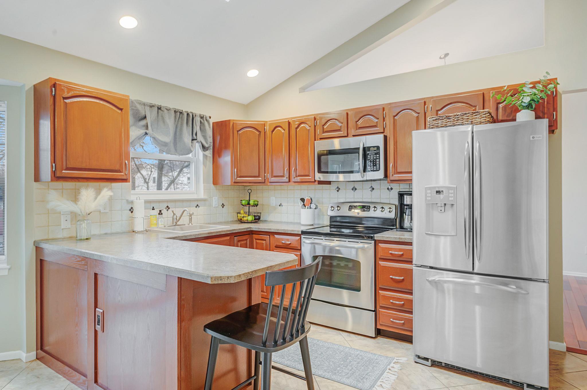 31 Tulip Avenue, Farmingville, New York image 10