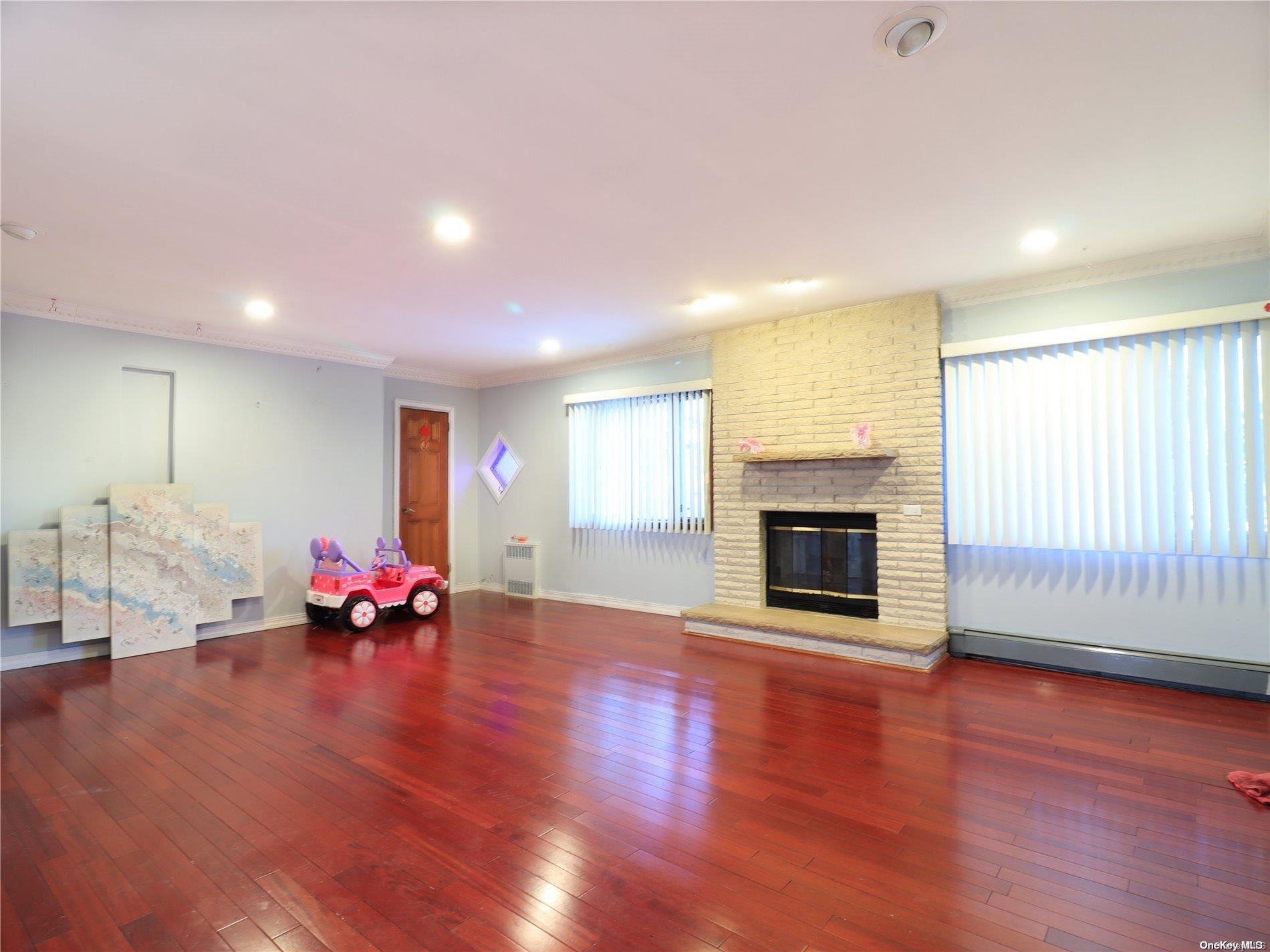 154-70 11 Avenue, Whitestone, New York image 18