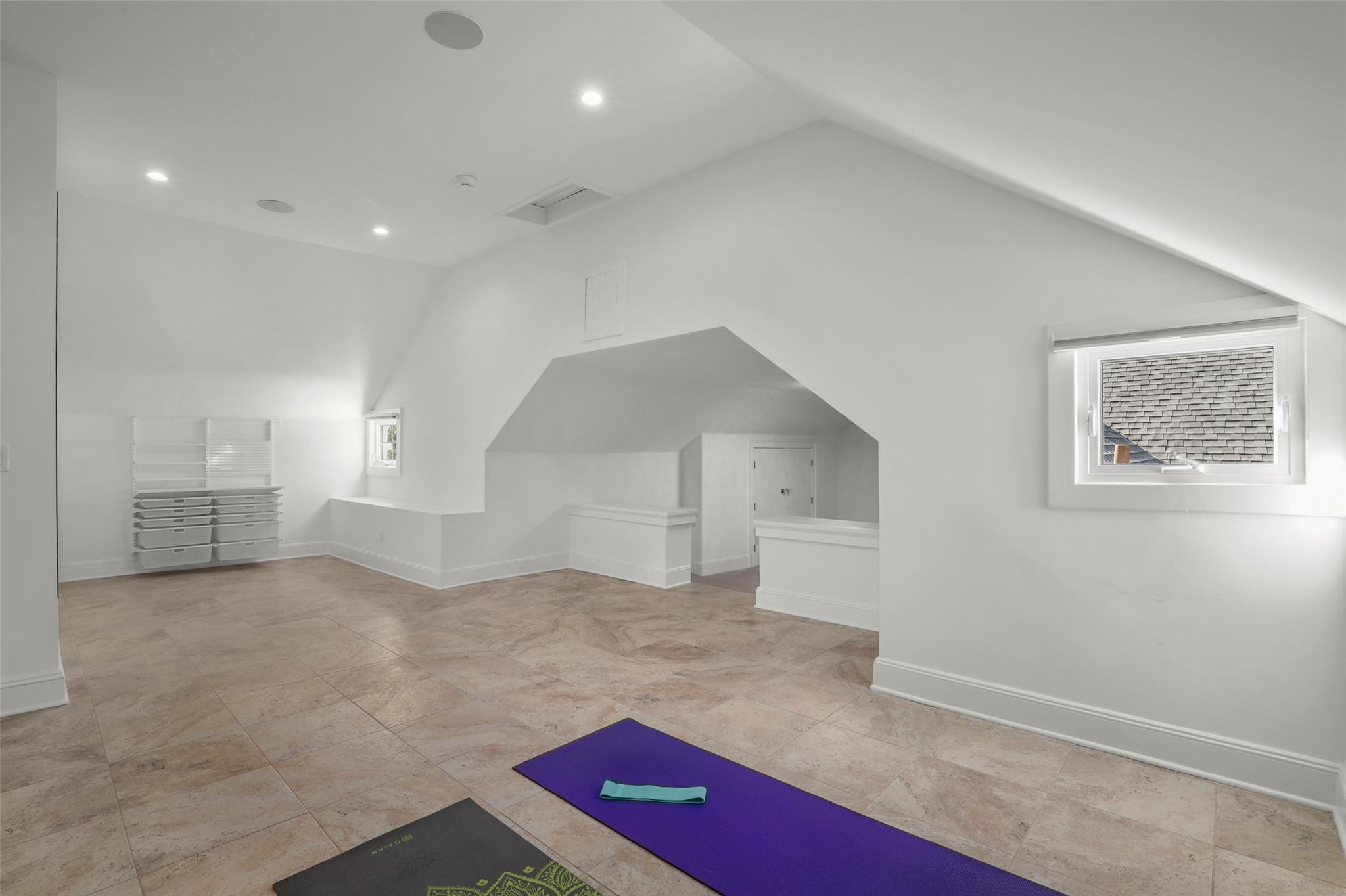 723 Boston Post Road, Rye, New York image 37