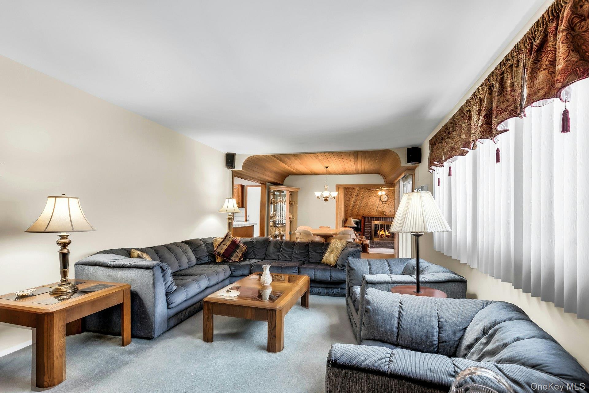 893 Connetquot Avenue