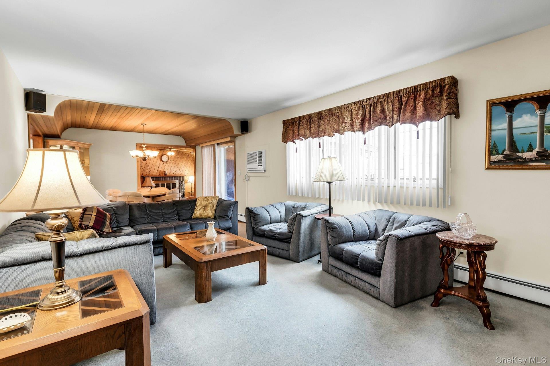 893 Connetquot Avenue