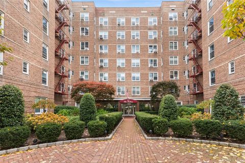 64-11 99th Street 3O4 Rego Park NY 11374