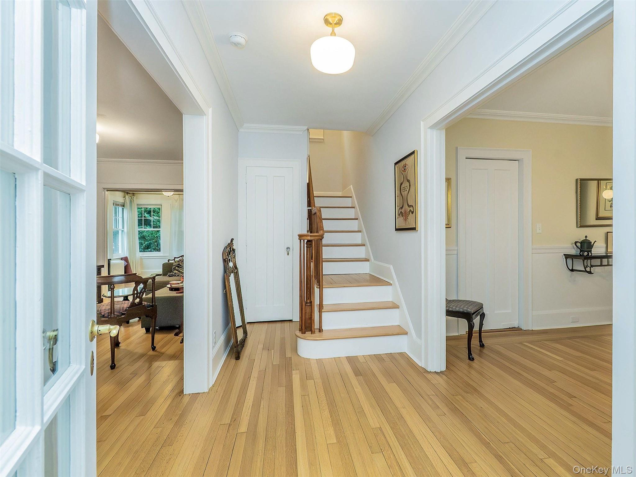 33 Oakland Street