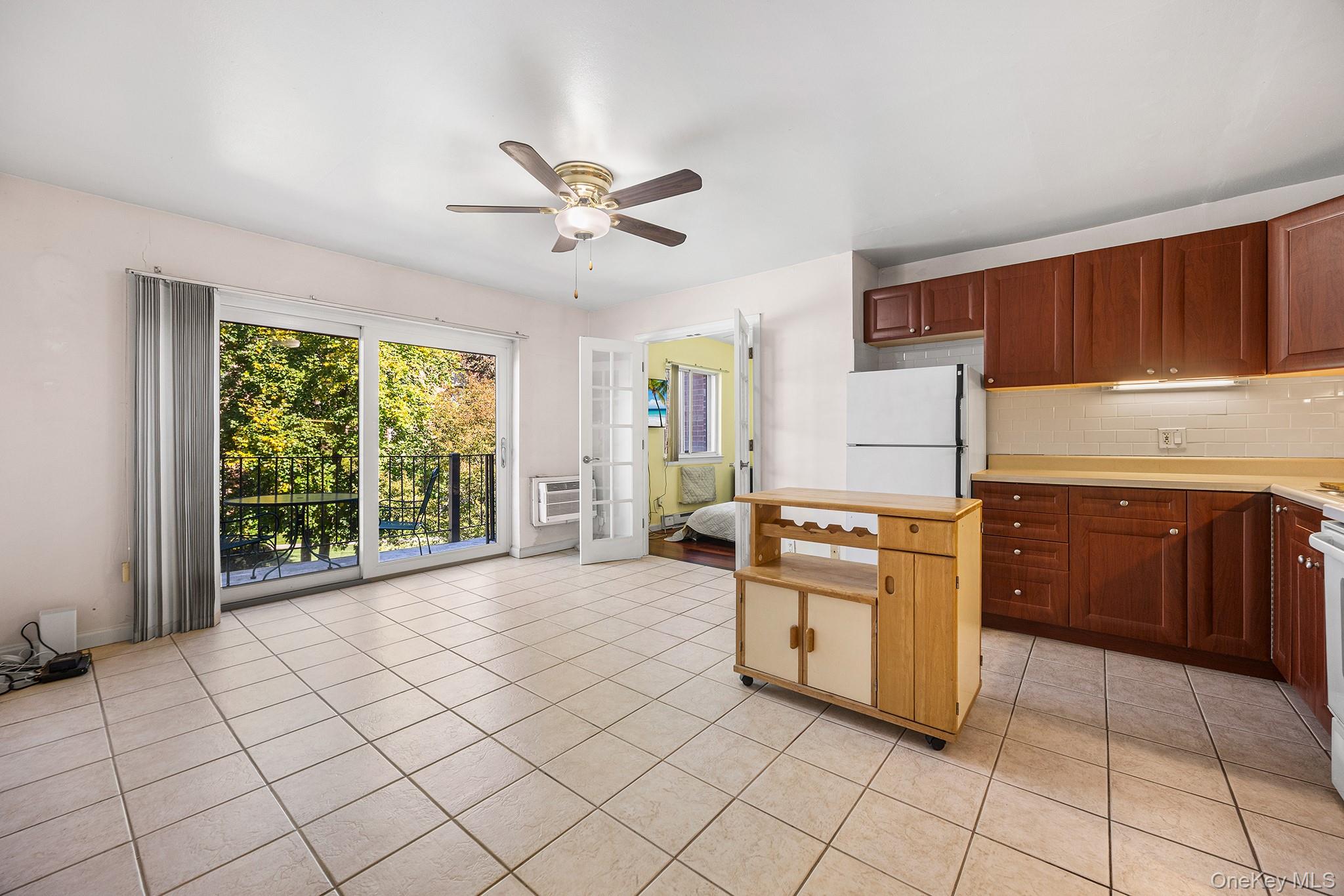 115 Dehaven Drive 306