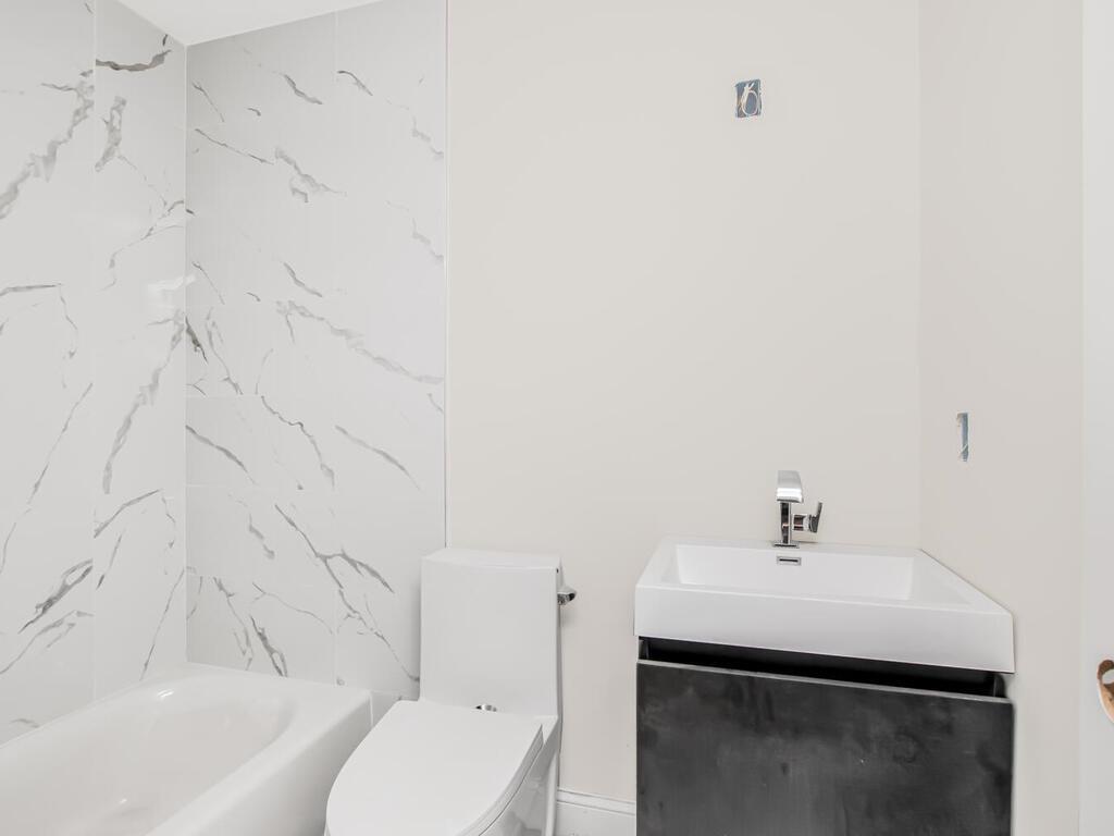 65 W 2nd Street #8, Mount Vernon, New York image 9