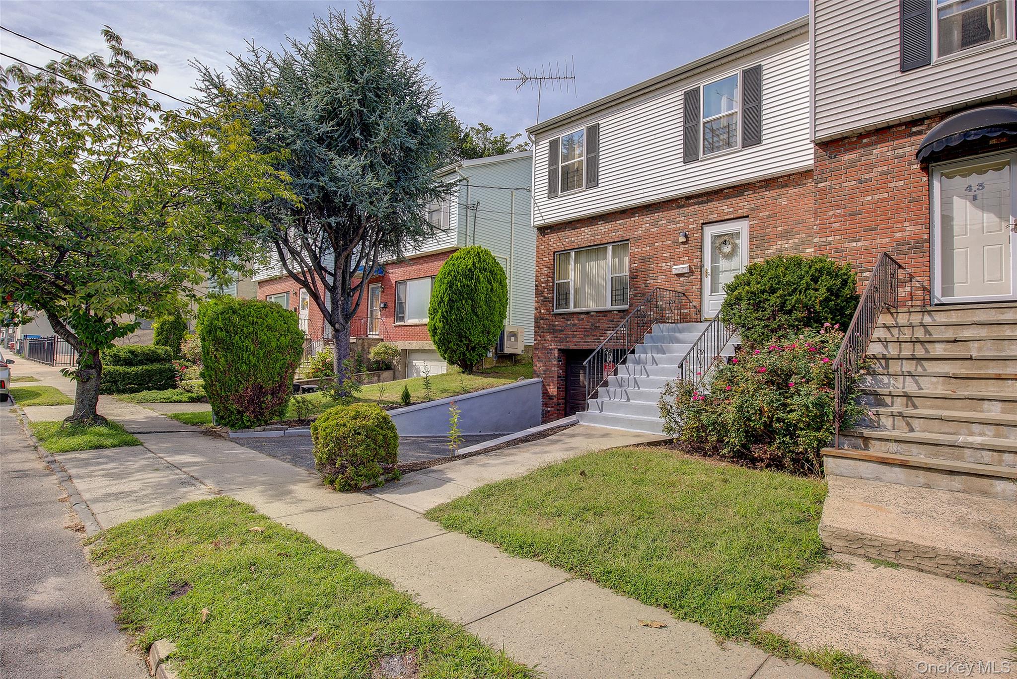 41 Beechwood Avenue House