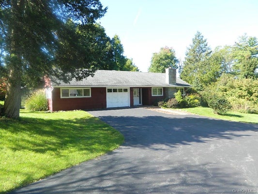 107 ORCHARD LN, HOPEWELL JUNCTION, NY 12533 - Image 257358e9c86f35a9064f036165ac9444/3494420183
