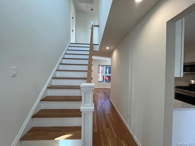 43 Marwood Road N B