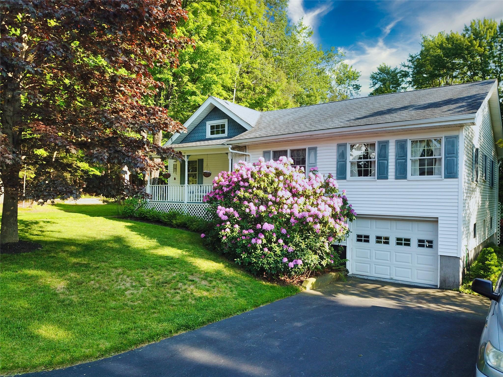 Property for Sale at Woodland Avenue, Liberty, New York - Bedrooms: 3 
Bathrooms: 3 
Rooms: 9  - $349,900