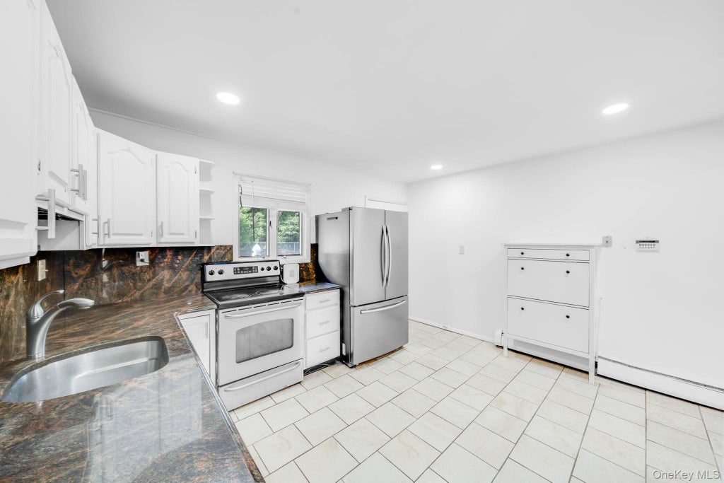 Photo of 201 Acre Lane, Hicksville, NY 11801 (MLS # 1039642)