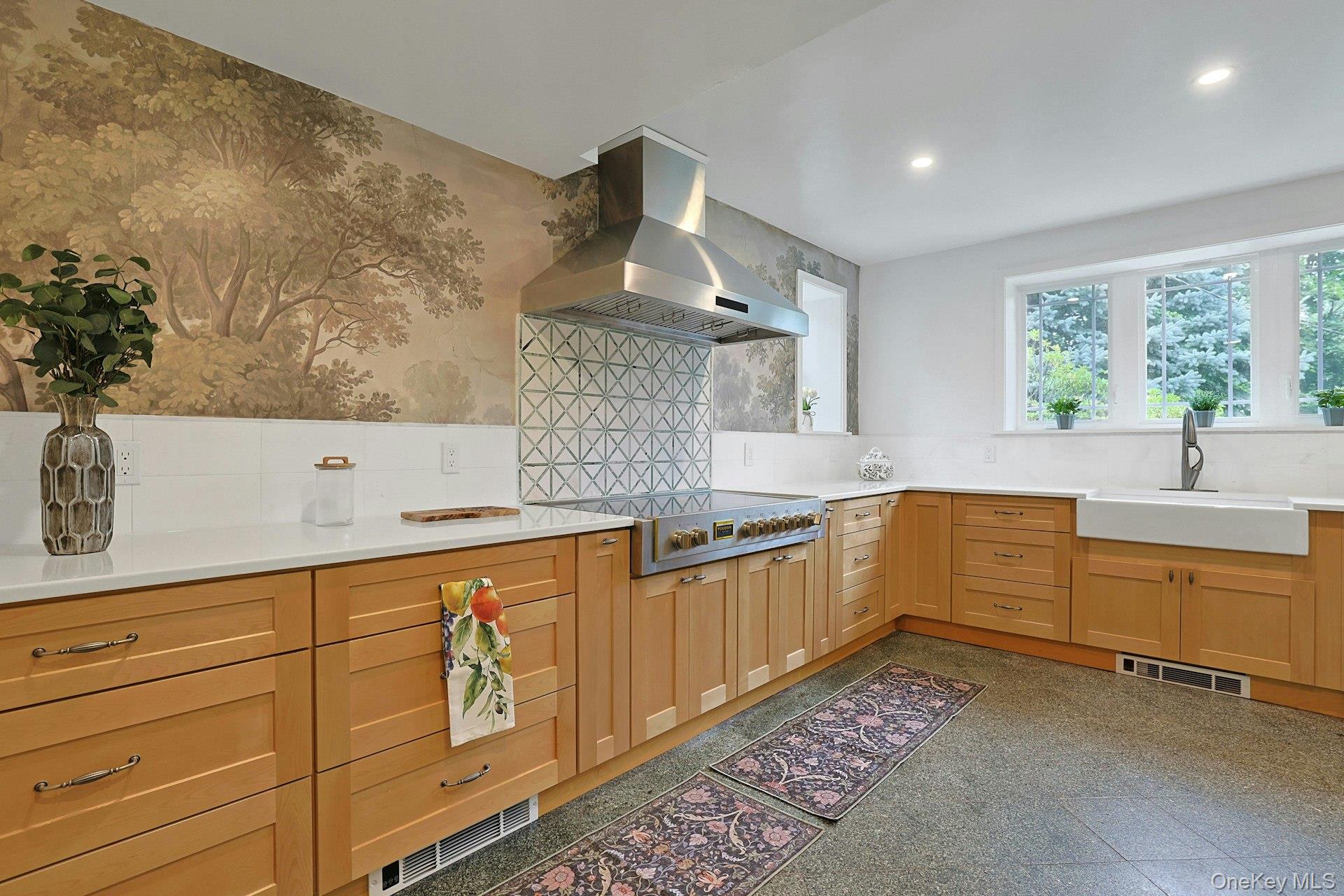 50 Forest Circle