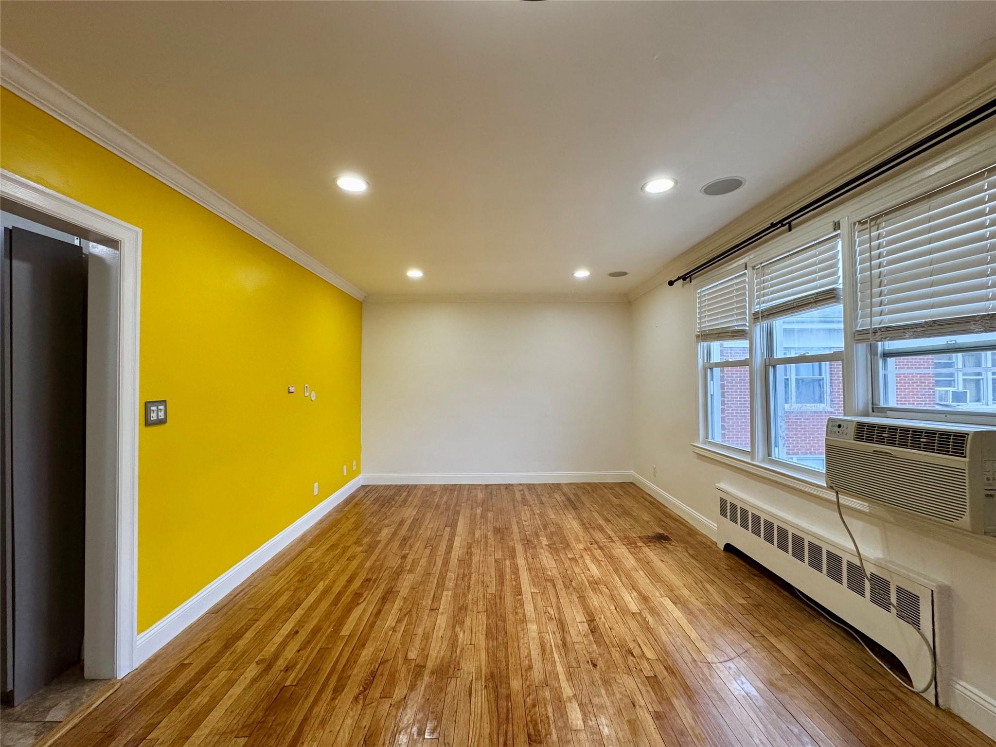 16 Arlington Street 2B