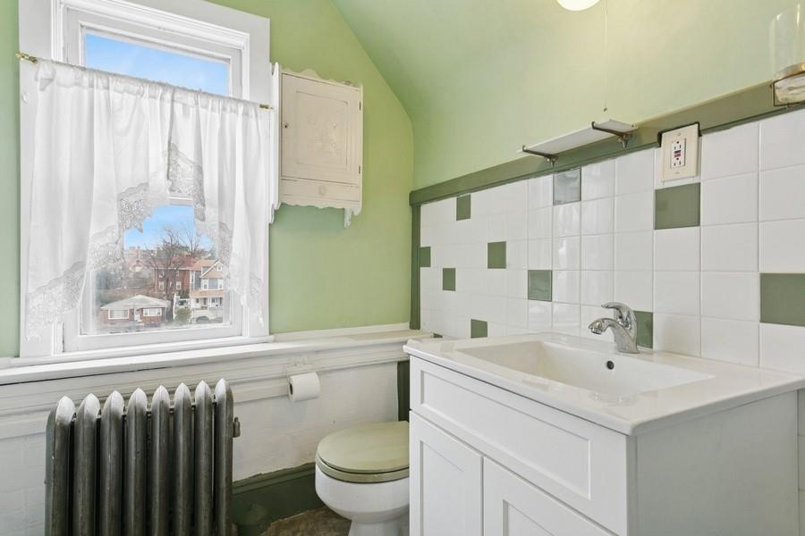 63 Belvedere Drive, Yonkers, New York image 20