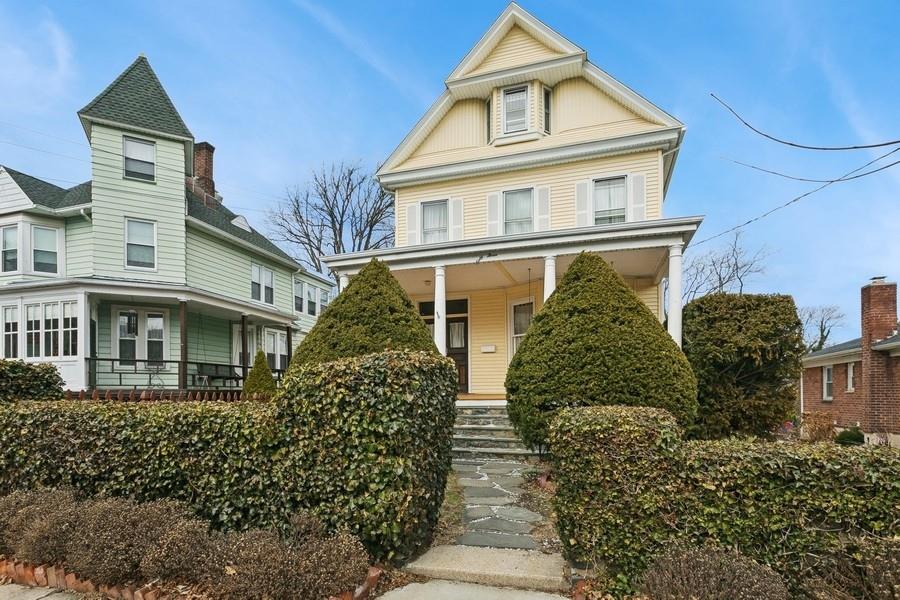 63 Belvedere Drive, Yonkers, New York image 2