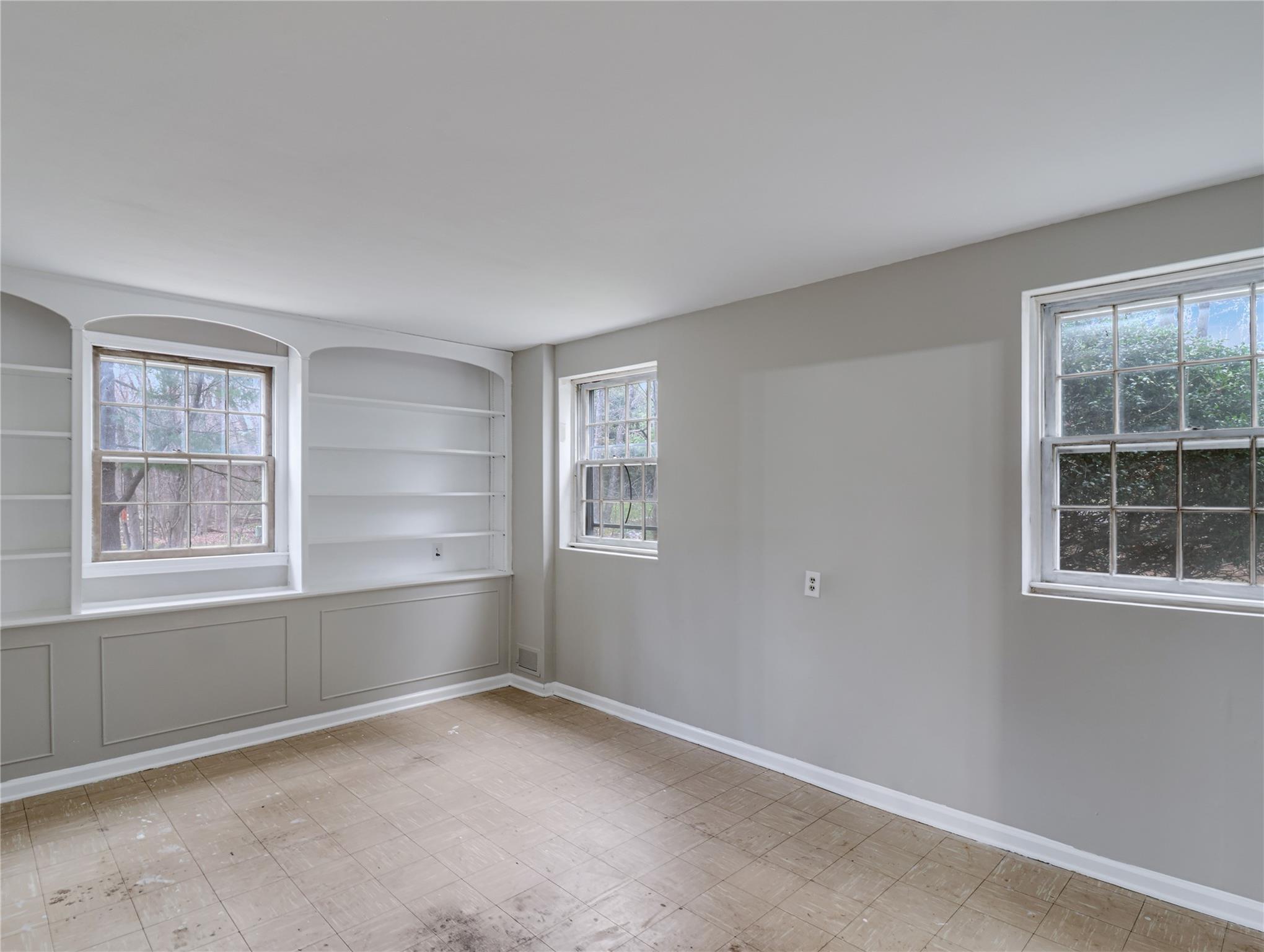 87 Robinhood Lane, New City, New York image 24