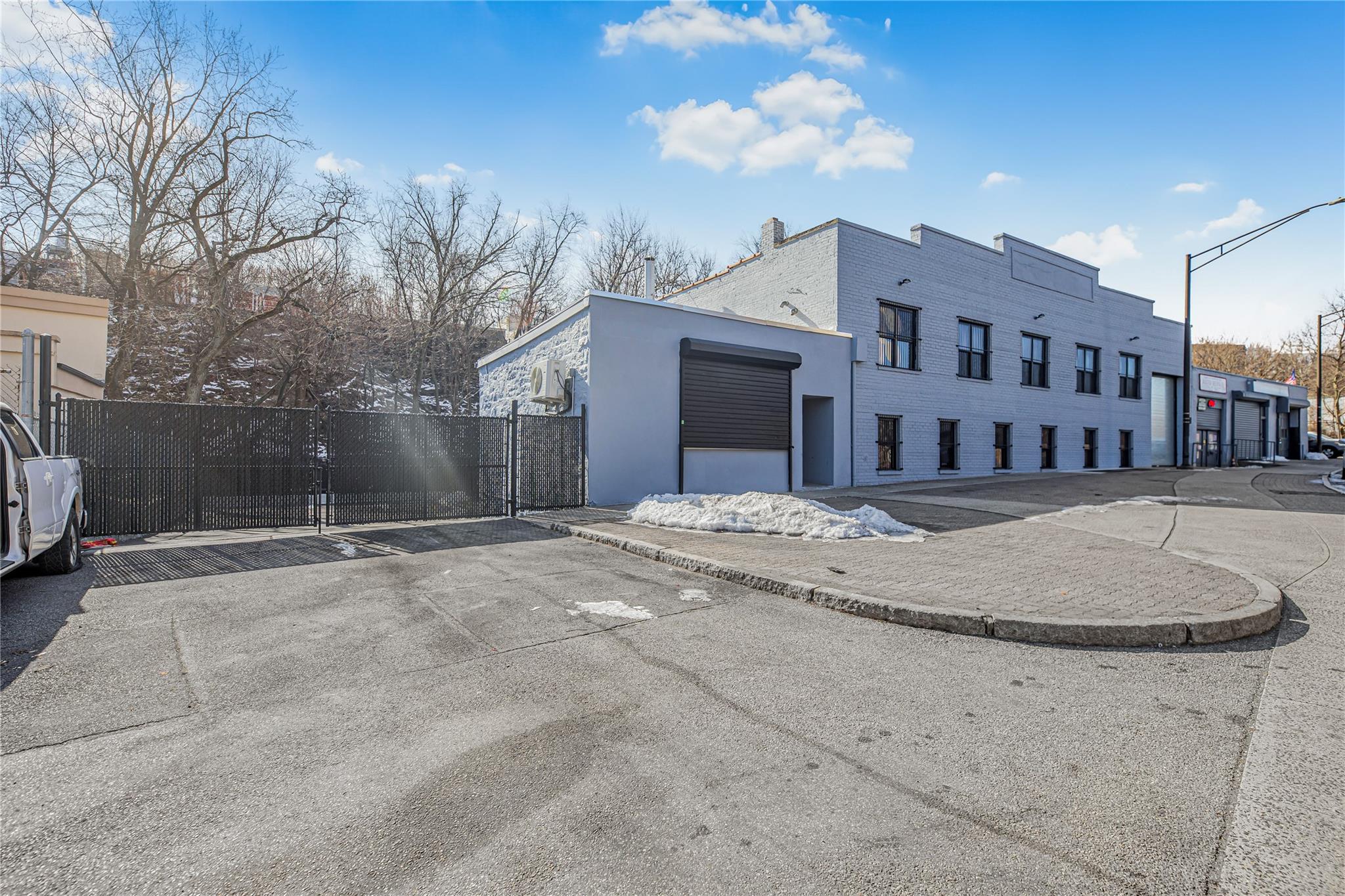 284 Nepperhan Avenue 2nd floor
