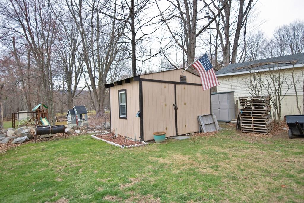 16 Farmingdale Lane, Bloomingburg, New York image 32