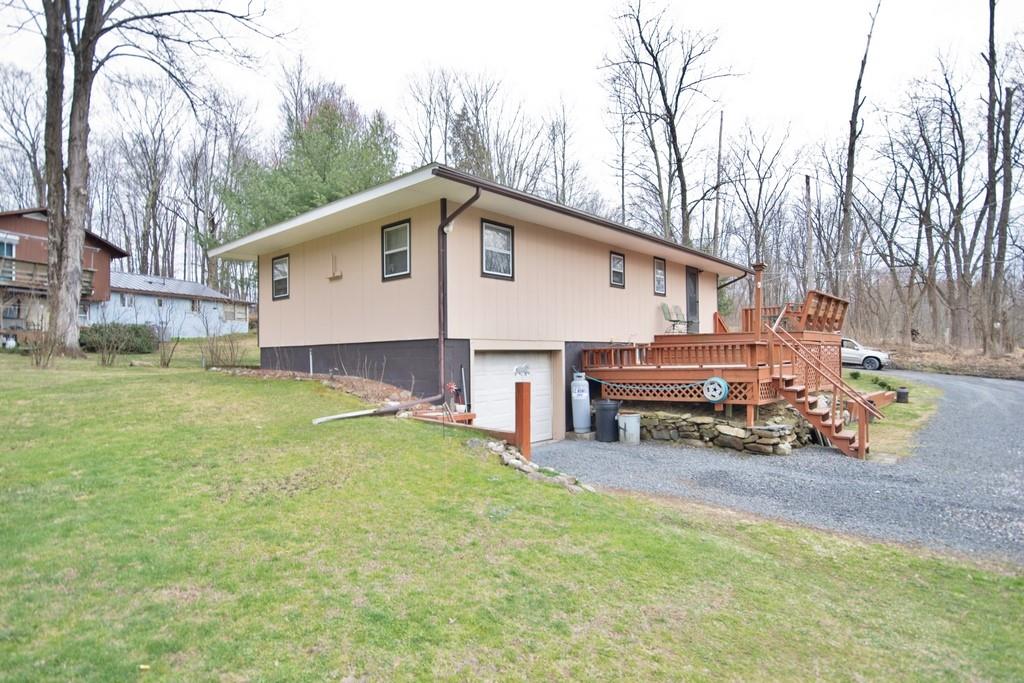16 Farmingdale Lane, Bloomingburg, New York image 3