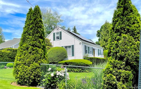 Homes For Sale - 11 Brook Road<br/> Westchester County, Port Chester, NY 10573