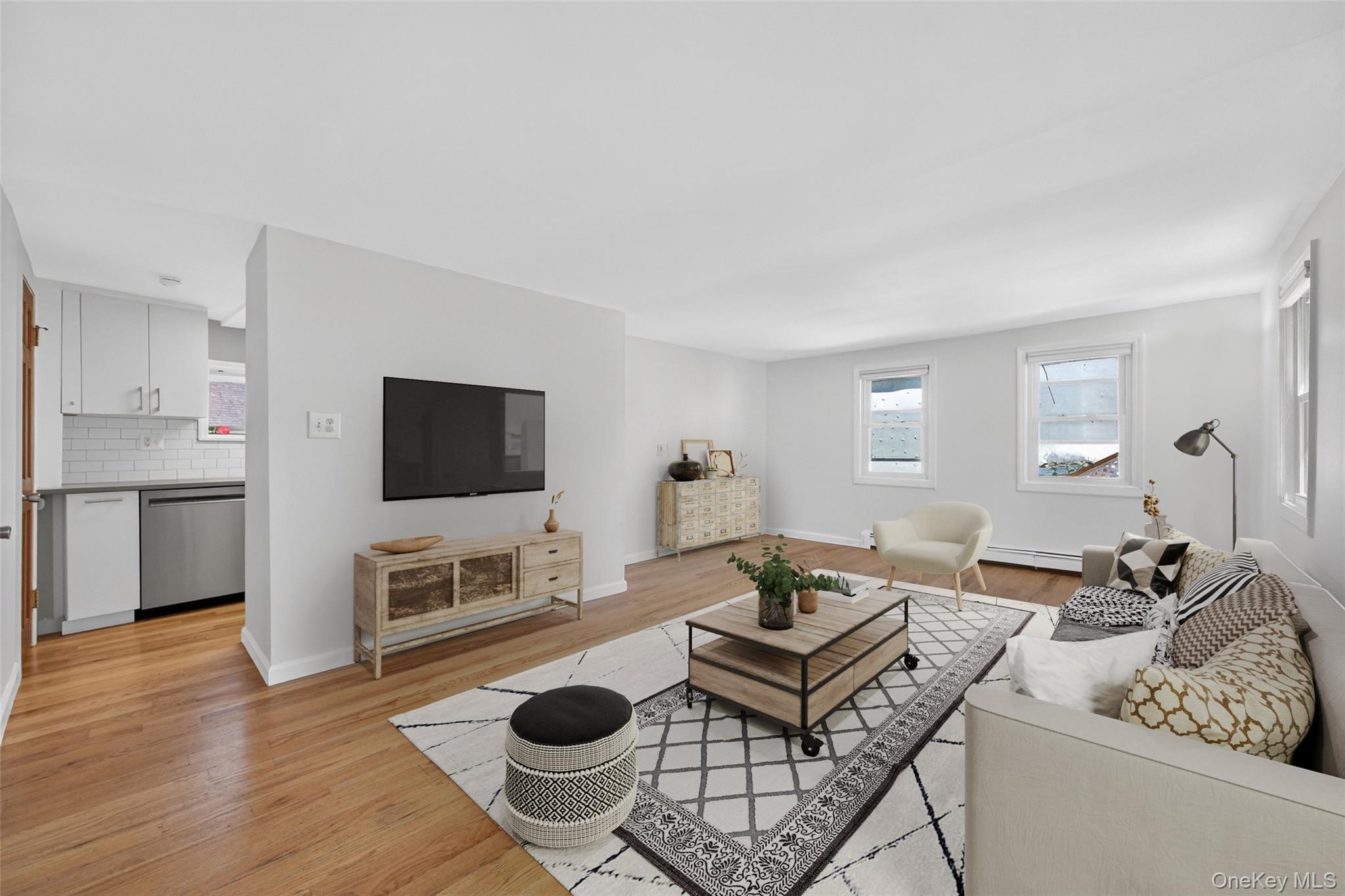 190 1/2 Grand Street