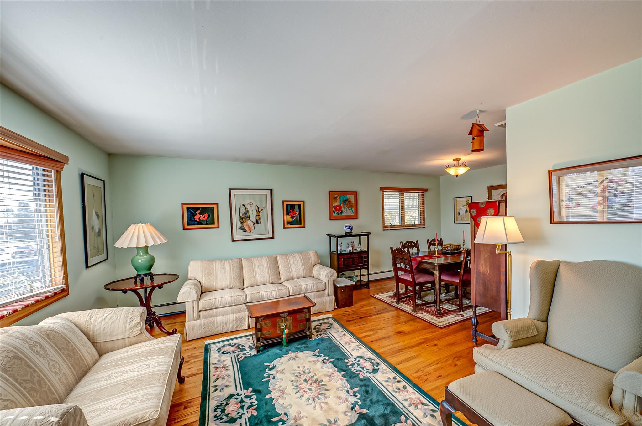 57 Pearsall Place, Deer Park, New York image 3