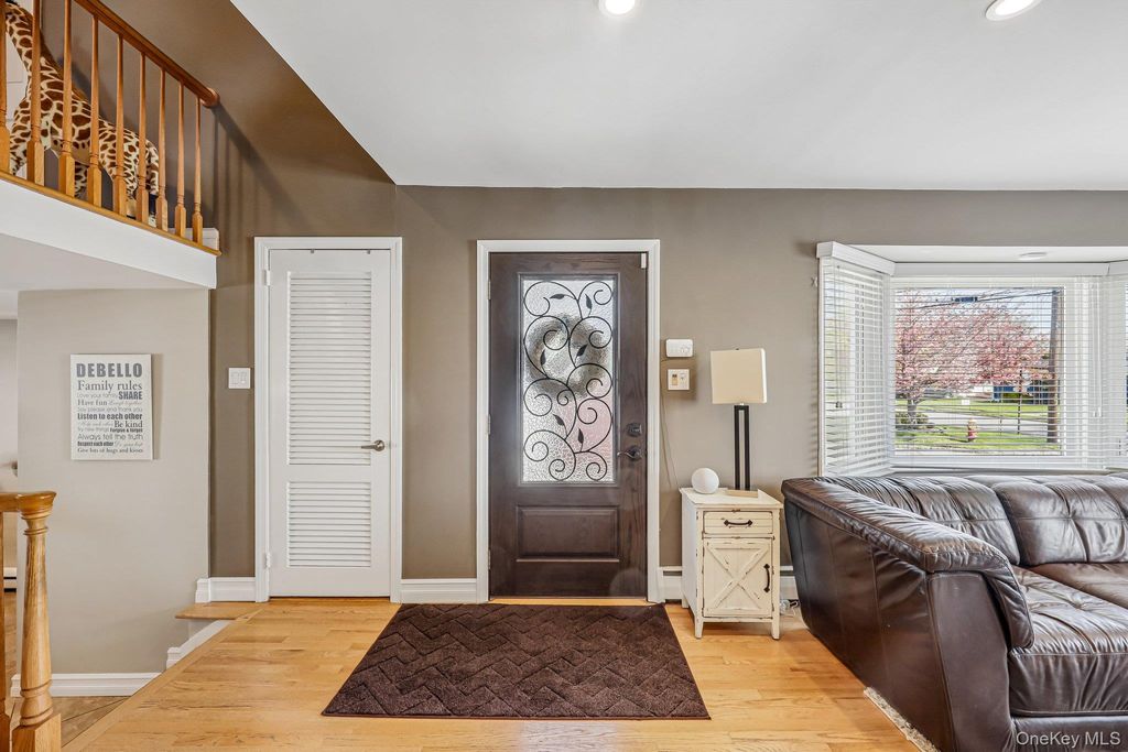 Photo of 76 S Bay Drive, Massapequa, NY 11758 (MLS # 991909)